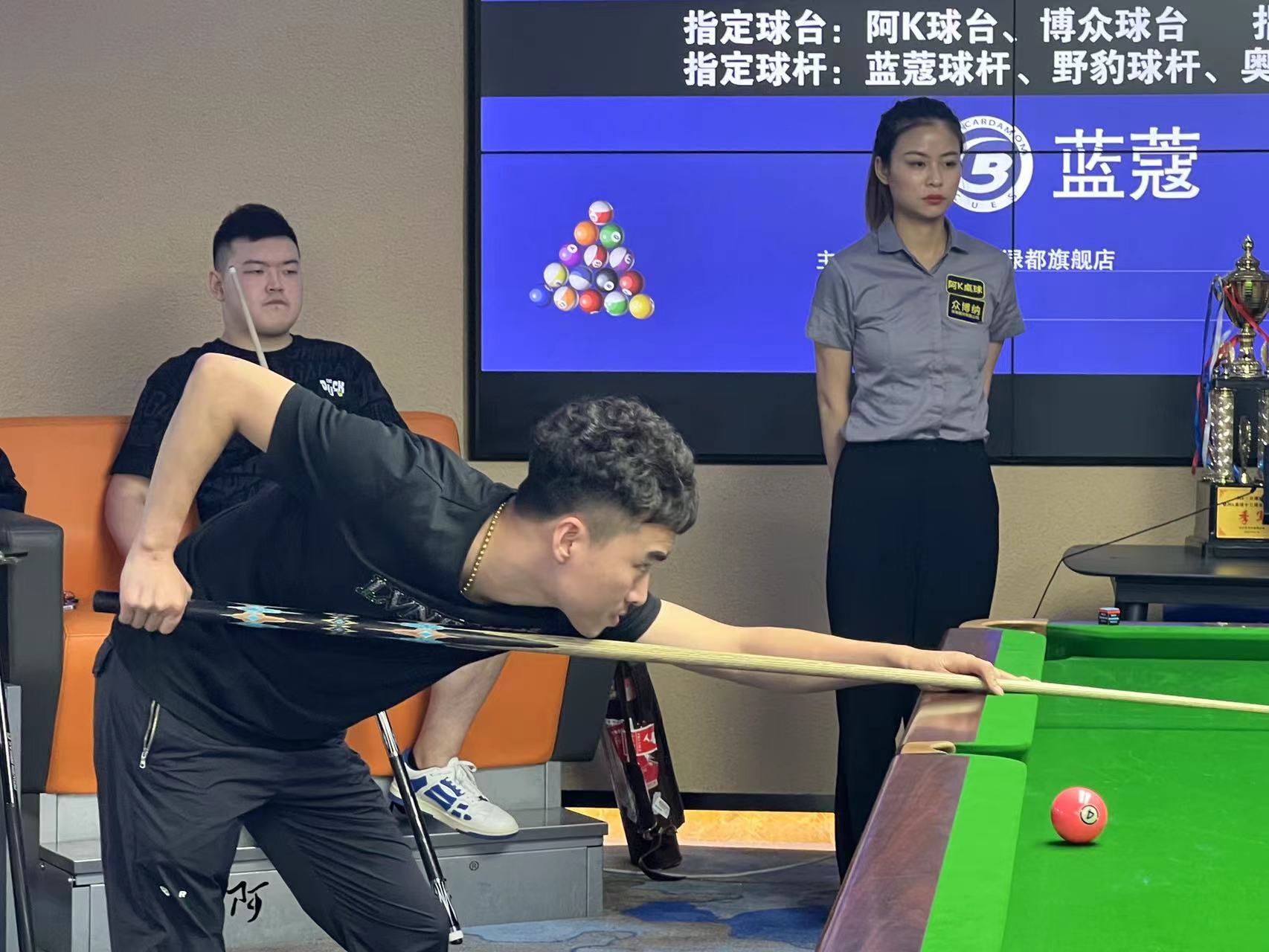 术上进行了 术上进行了